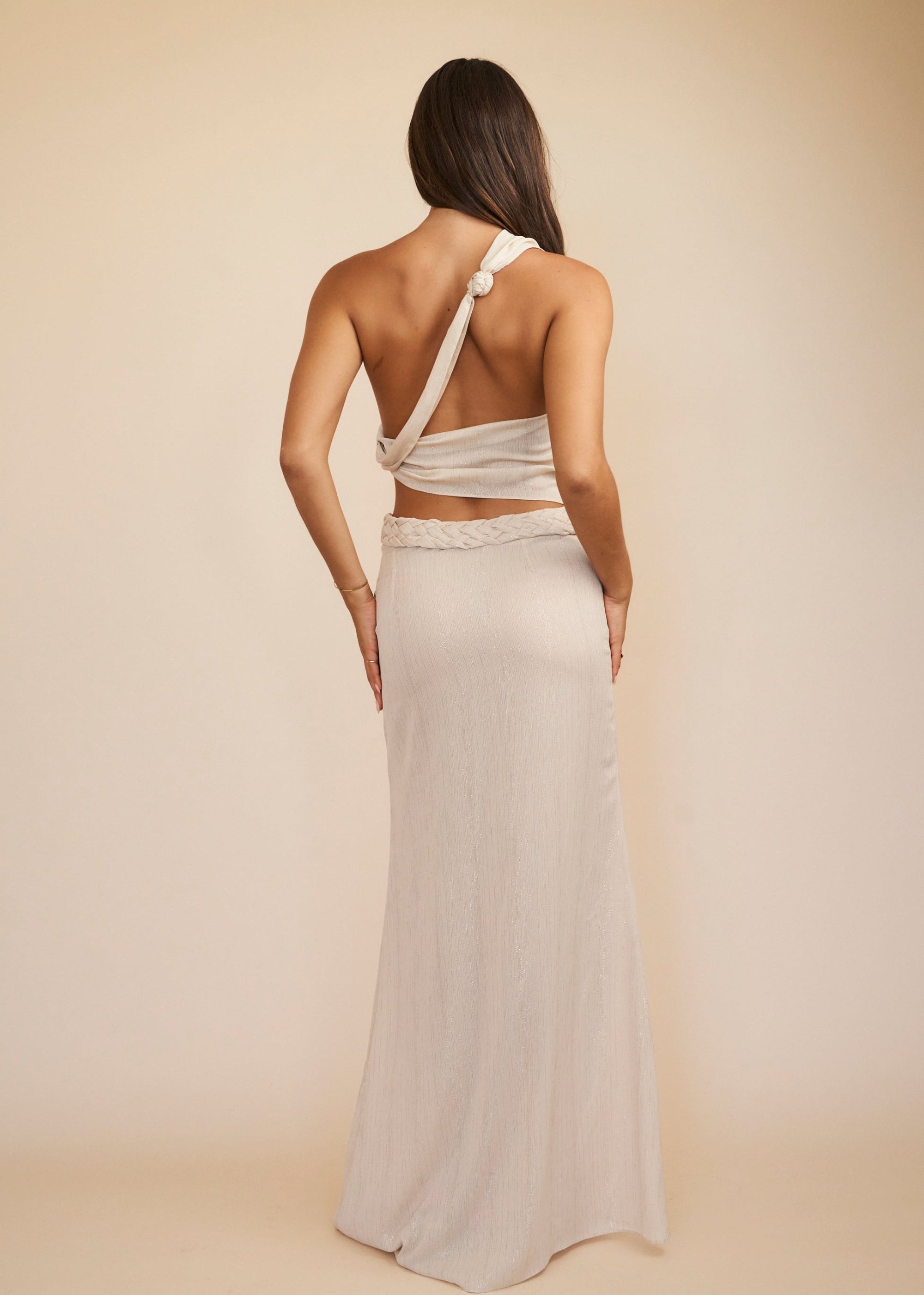 knot detailed open back 
