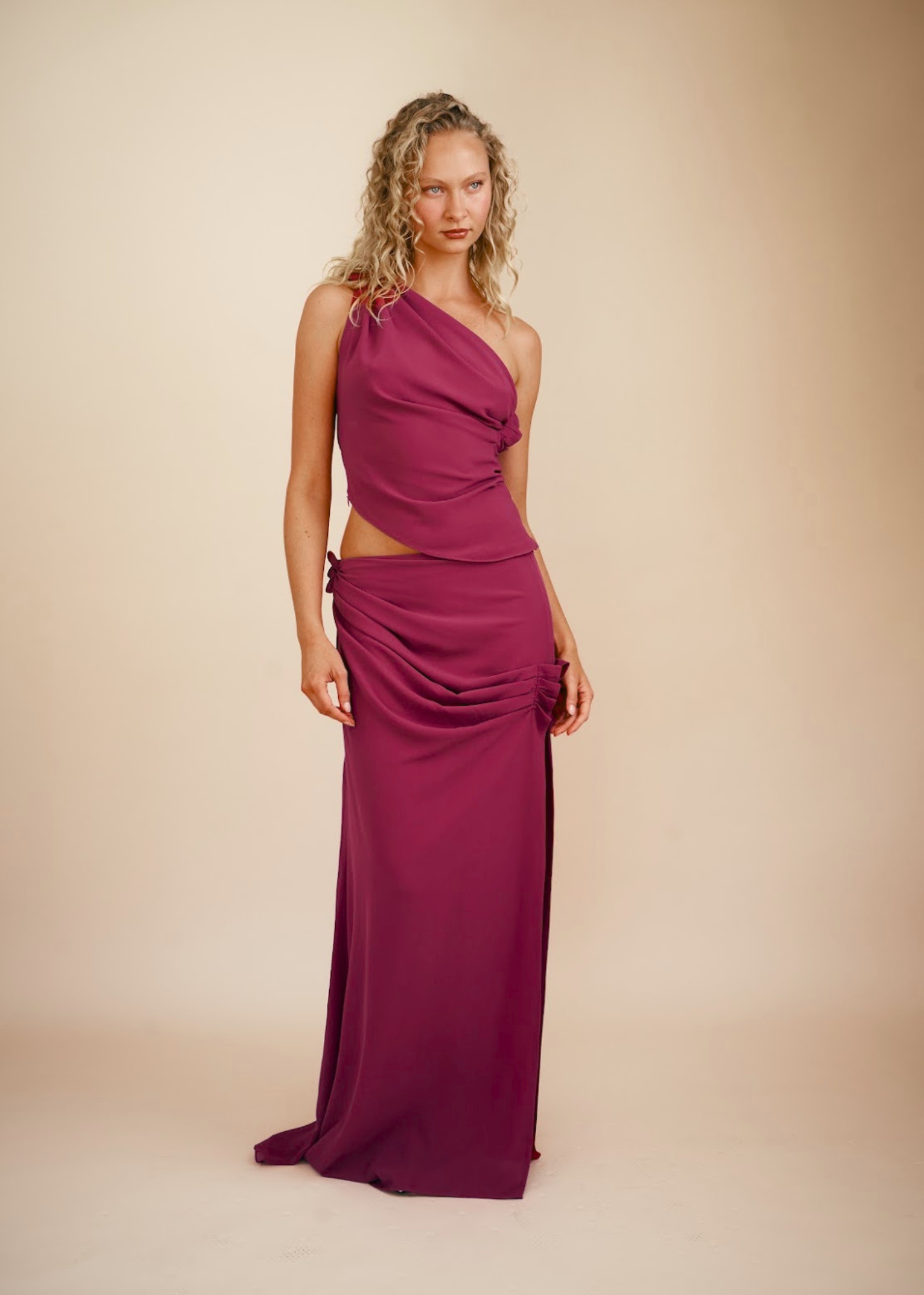LOLA SKIRT MERLOT